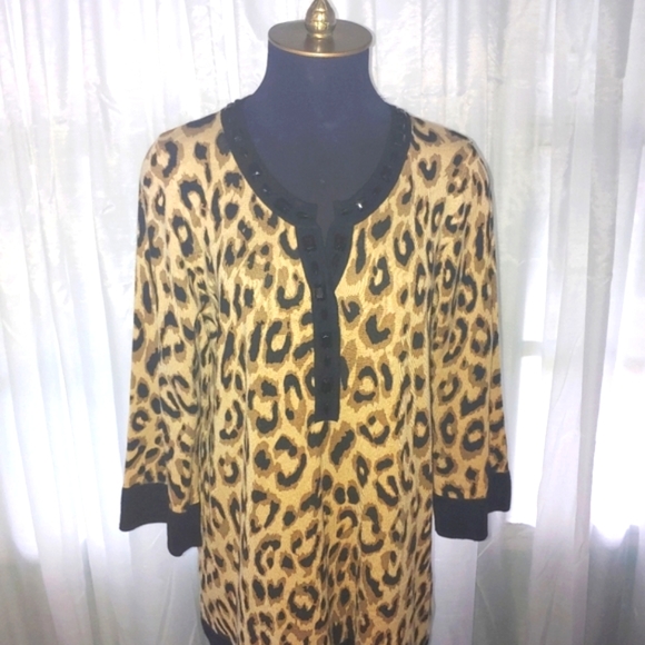 Vintage leopard print tunic. - Picture 3 of 8
